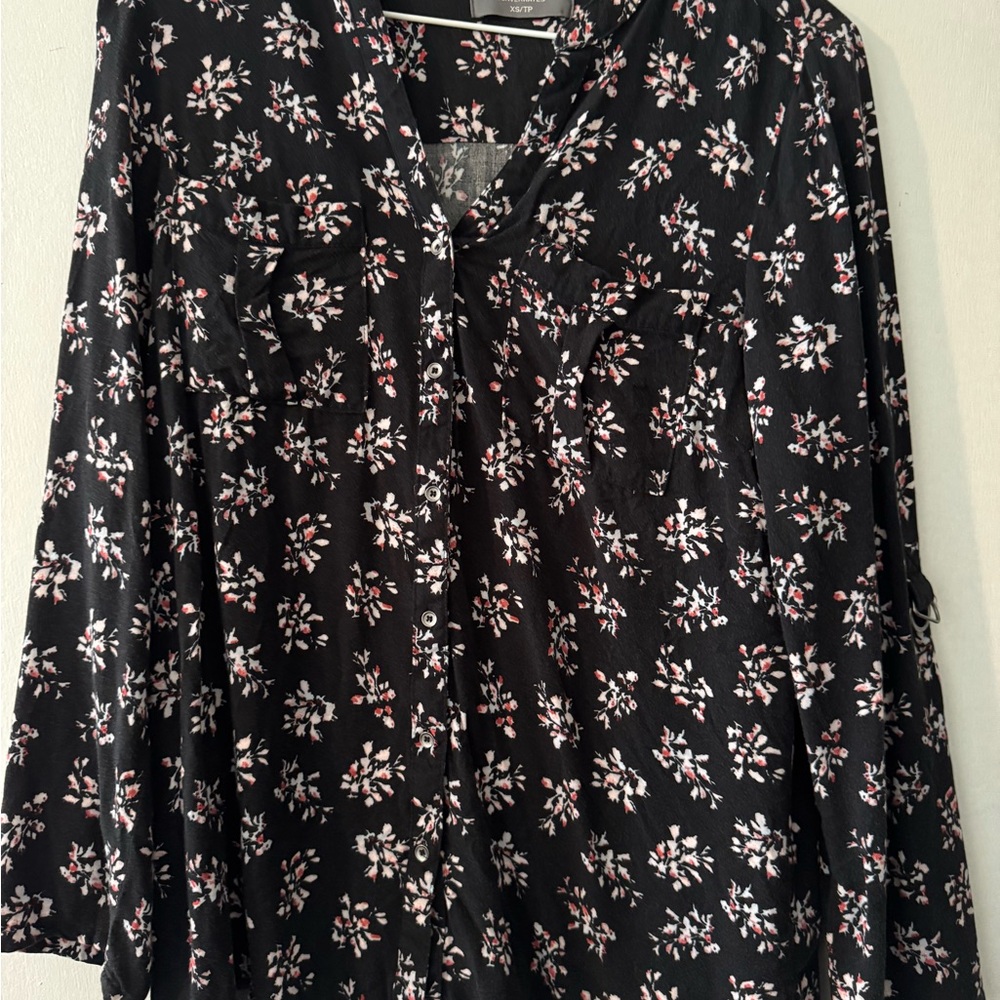 Denver Hayes Black Floral Blouse